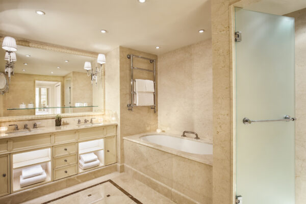 Elysée Suite - Bathroom